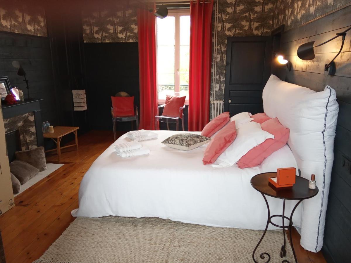 Les Mariesis Bed & Breakfast Osmanville Ngoại thất bức ảnh